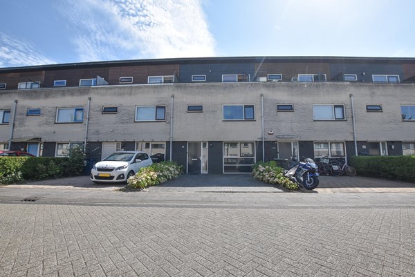 Verkocht: Floris Versterstraat 72, 1328CW Almere