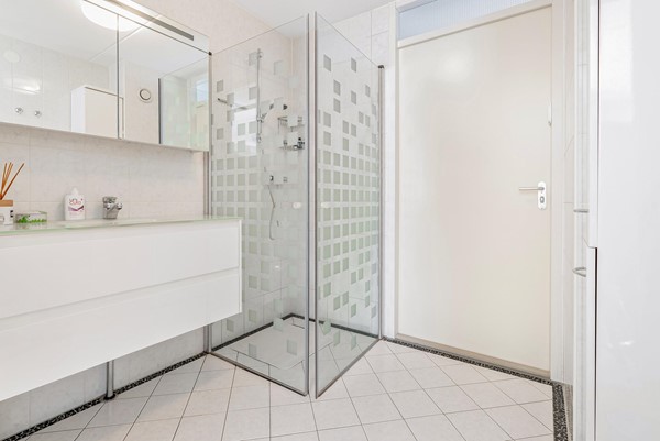 Medium property photo - Hollandse Hout 132, 8244 GE Lelystad