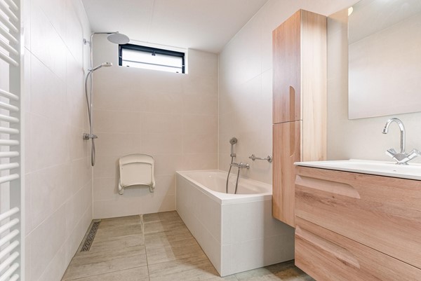 Medium property photo - Hunsingo 24, 8245 DA Lelystad