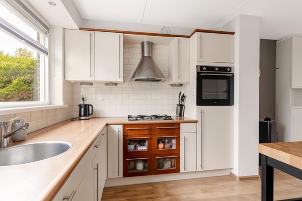 Medium property photo - Spakenburglaan 43, 8244 DW Lelystad