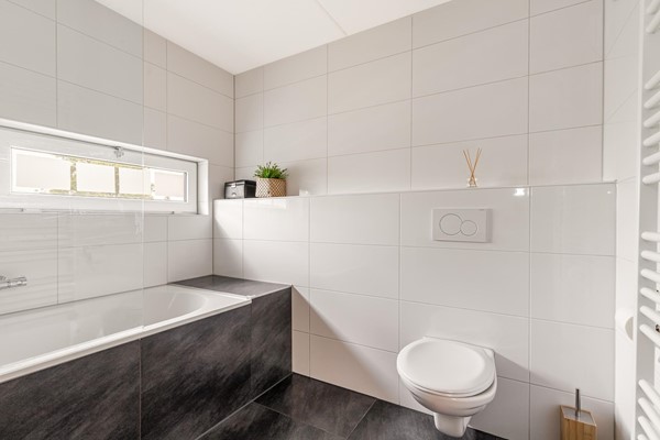 Medium property photo - Spakenburglaan 43, 8244 DW Lelystad