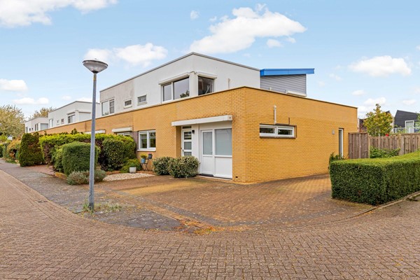 Medium property photo - Spakenburglaan 43, 8244 DW Lelystad