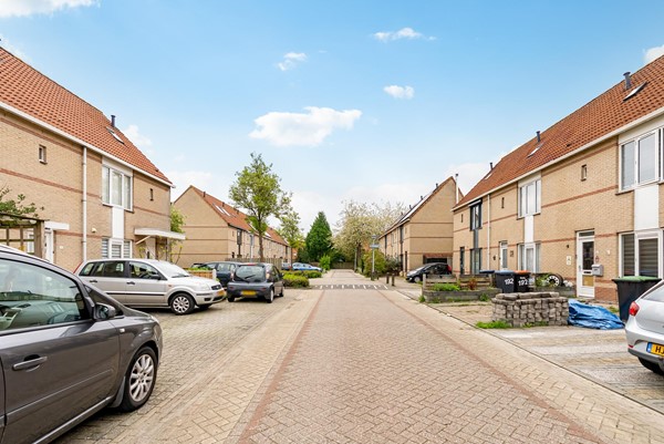 Medium property photo - Rhônestraat 186, 8226 MG Lelystad