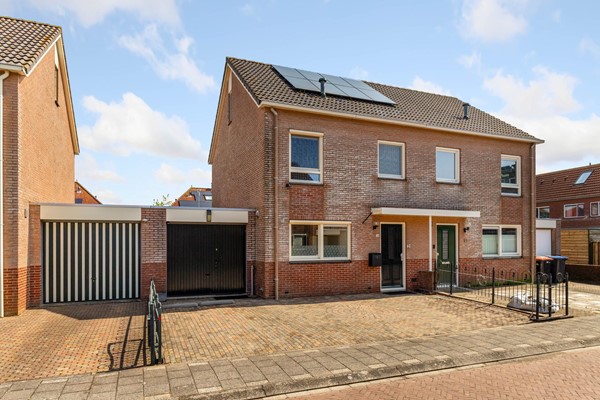 Te koop: Volendamstraat 19, 8244DT Lelystad