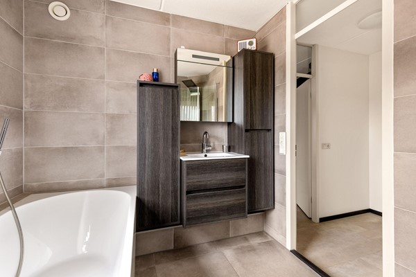 Medium property photo - Volendamstraat 19, 8244 DT Lelystad