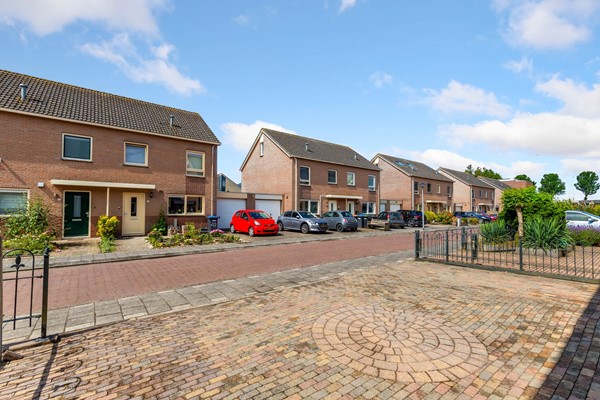 Medium property photo - Volendamstraat 19, 8244 DT Lelystad