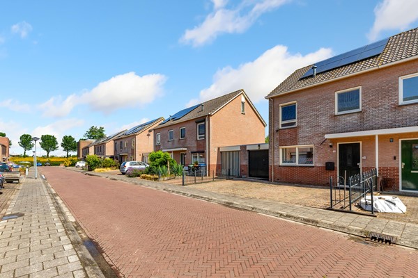 Medium property photo - Volendamstraat 19, 8244 DT Lelystad