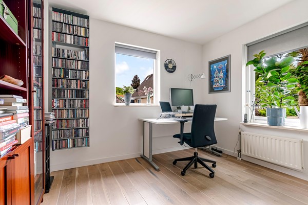 Medium property photo - Beukenhof 217, 8212 EK Lelystad