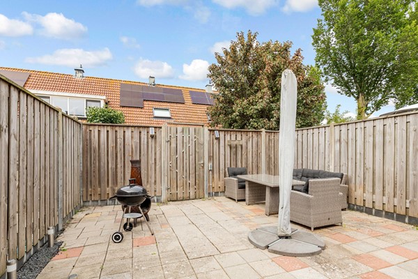Medium property photo - Lemmerstraat 40, 8244 DK Lelystad
