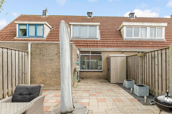 Medium property photo - Lemmerstraat 40, 8244 DK Lelystad