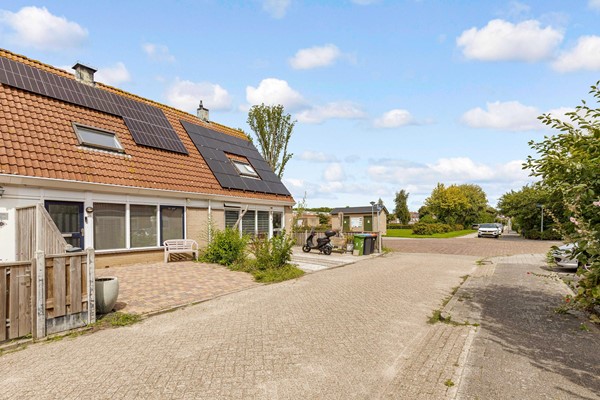 Medium property photo - Lemmerstraat 40, 8244 DK Lelystad