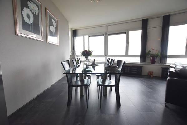 Medium property photo - Lemmerstraat 131, 8244 DJ Lelystad
