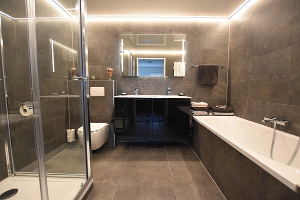 Medium property photo - Lemmerstraat 131, 8244 DJ Lelystad