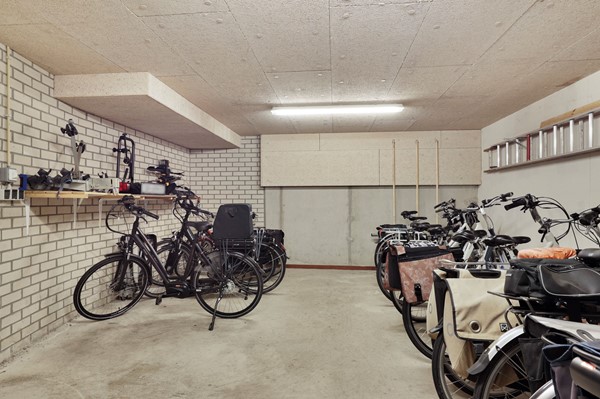 Medium property photo - Lemmerstraat 131, 8244 DJ Lelystad