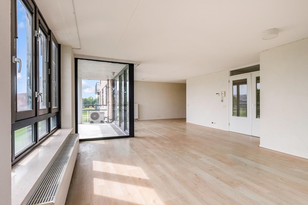 Medium property photo - Kamp 11 13, 8225 DA Lelystad