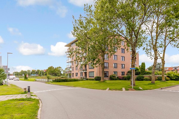 Medium property photo - Kamp 11 13, 8225 DA Lelystad