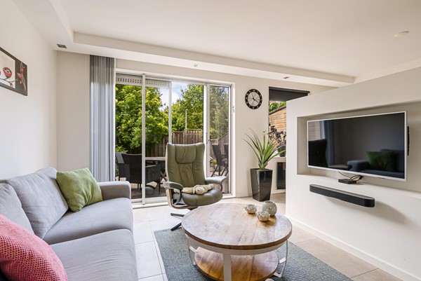 Medium property photo - Eikenstraat 11, 1326 AG Almere