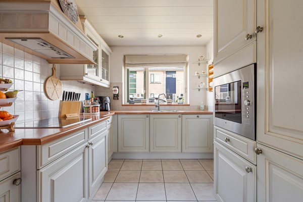 Verkocht onder voorbehoud: Wisentstraat 5, 1338JG Almere