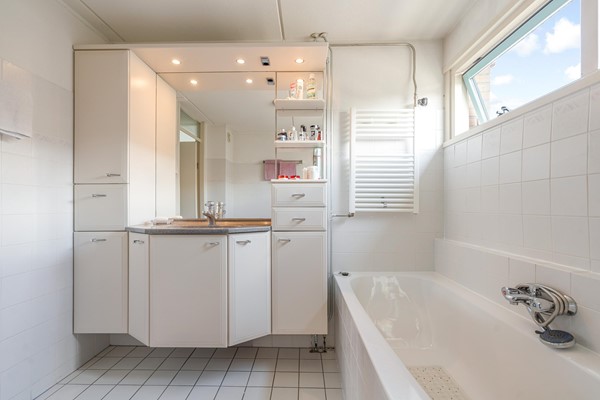 Medium property photo - Wisentstraat 5, 1338 JG Almere