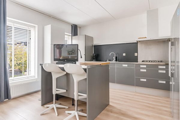 Medium property photo - Antillenweg 16, 1339 KE Almere