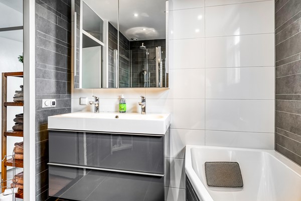 Medium property photo - Rozengaard 18 8, 8212 DP Lelystad