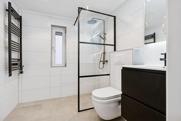 Onder bod: Karveel 50 13, 8242XB Lelystad