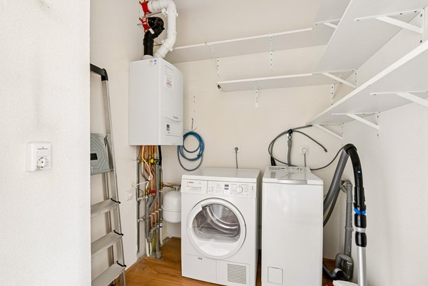 Medium property photo - Voorhof 52, 8212 CP Lelystad