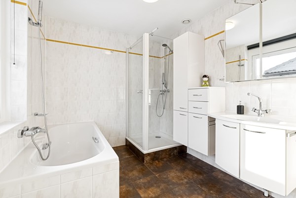 Verkocht onder voorbehoud: Montferland 10, 8245BM Lelystad