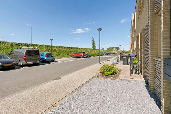 Medium property photo - Waterbies 50, 8245 HN Lelystad