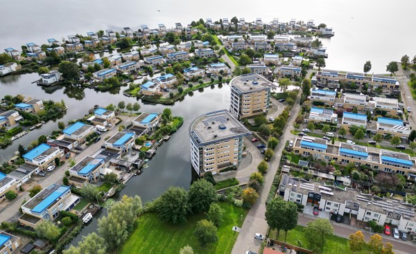 Medium property photo - Lemmerstraat 131, 8244 DJ Lelystad