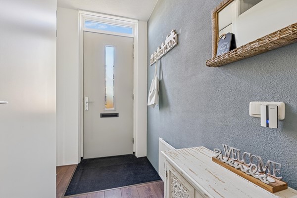 Onder bod: Memelstraat 8, 8232RK Lelystad