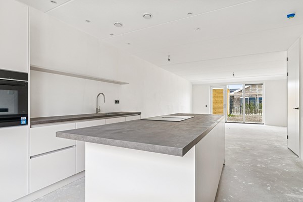 Medium property photo - Bijenorchidee 7, 8245 LR Lelystad