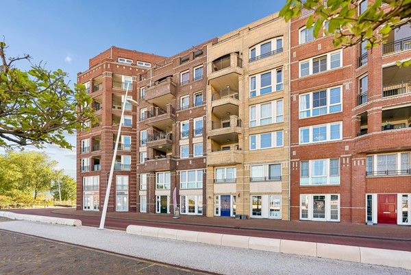 Medium property photo - Lelybaan 54, 8242 KB Lelystad