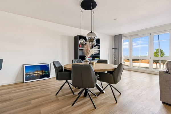 Medium property photo - Lelybaan 54, 8242 KB Lelystad