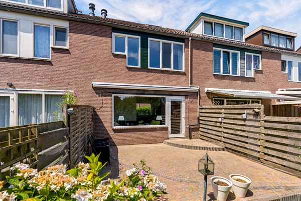 Onder bod: Rozengaard 12 10, 8212DD Lelystad