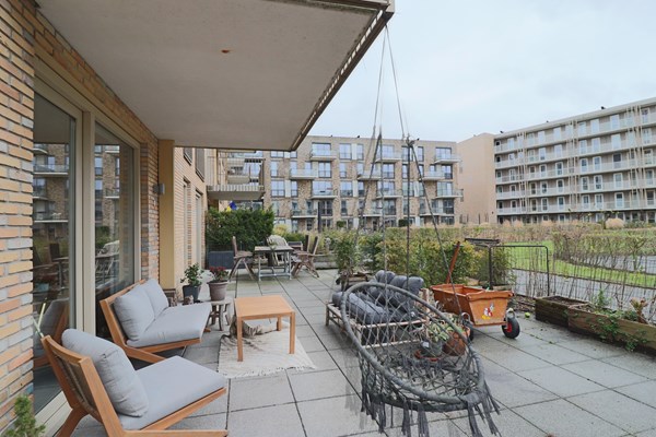 Medium property photo - Nida Senffstraat 13, 1095 MX Amsterdam
