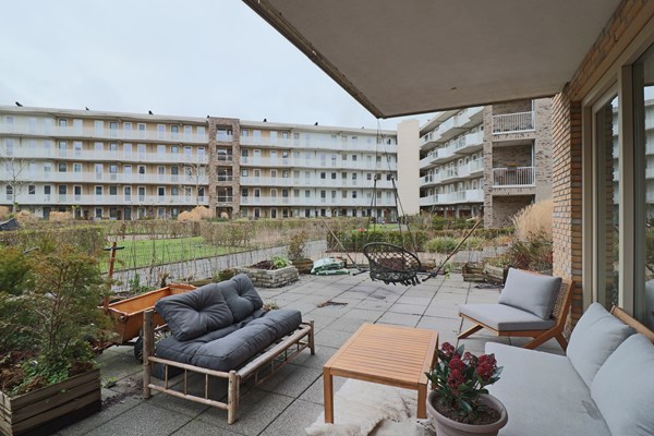 Medium property photo - Nida Senffstraat 13, 1095 MX Amsterdam