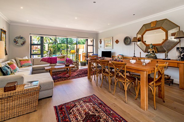 Medium property photo - Haarlem Street 5, 7130 Cape Town