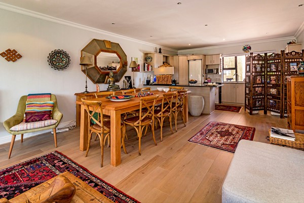 Medium property photo - Haarlem Street 5, 7130 Cape Town