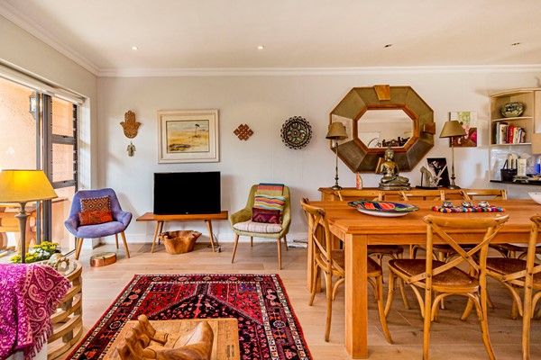 Medium property photo - Haarlem Street 5, 7130 Cape Town