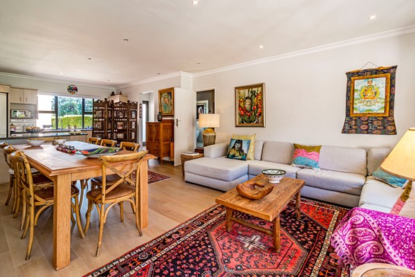 Medium property photo - Haarlem Street 5, 7130 Cape Town