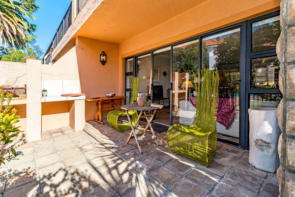 Medium property photo - Haarlem Street 5, 7130 Cape Town
