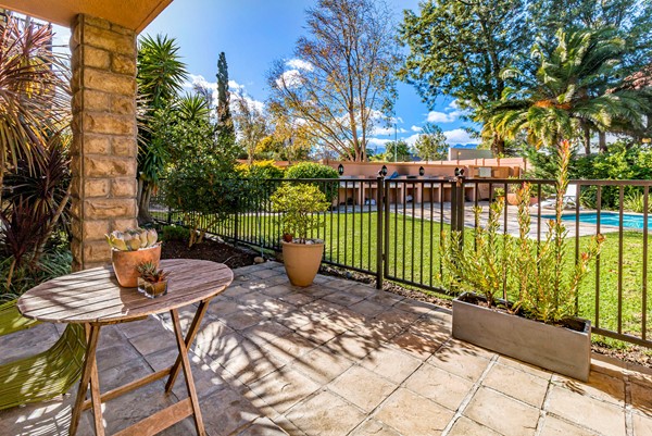 Medium property photo - Haarlem Street 5, 7130 Cape Town