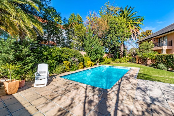 Medium property photo - Haarlem Street 5, 7130 Cape Town