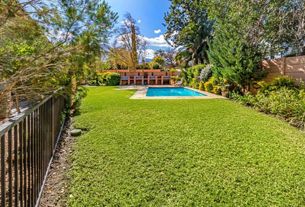 Medium property photo - Haarlem Street 5, 7130 Cape Town
