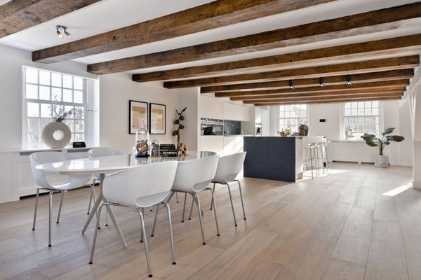 Medium property photo - Bloemgracht 129A3, 1016 KL Amsterdam