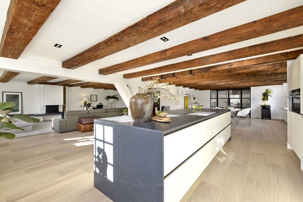 Medium property photo - Bloemgracht 129A3, 1016 KL Amsterdam