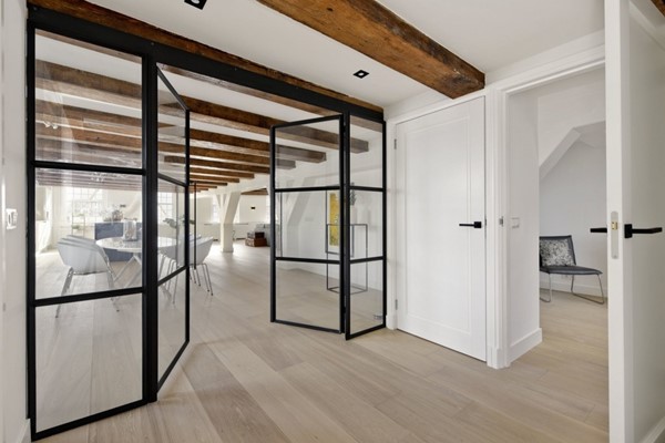 Medium property photo - Bloemgracht 129A3, 1016 KL Amsterdam