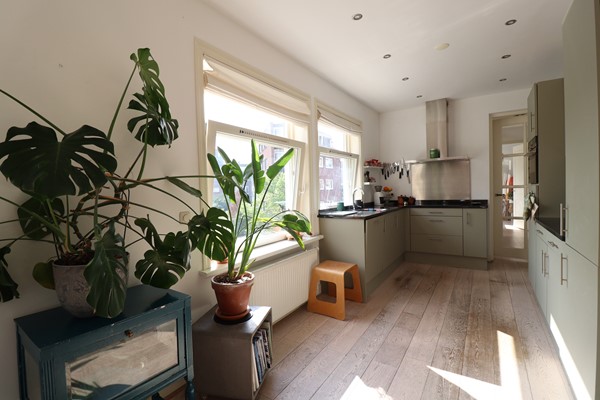 Medium property photo - De Kempenaerstraat 58-2, 1051 CR Amsterdam