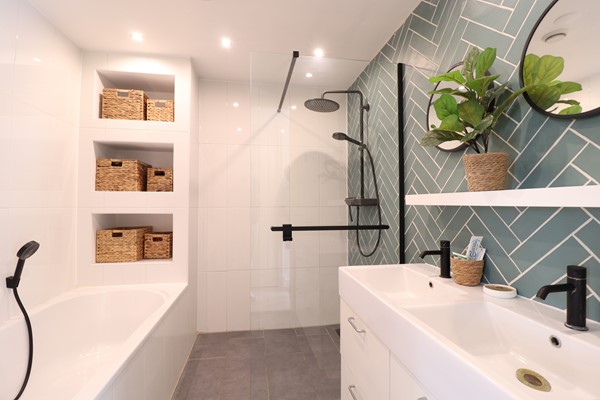 Medium property photo - De Kempenaerstraat 58-2, 1051 CR Amsterdam